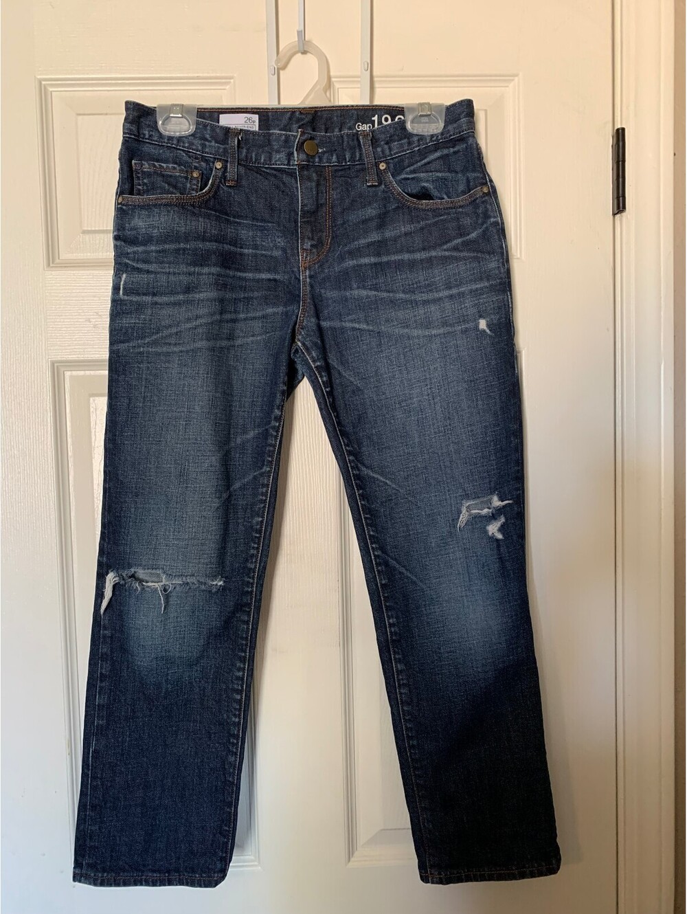 Gap 1969 Women's Dark Wash Distressed Boyfriend Jeans Size 26